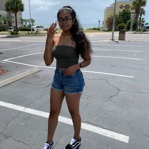 Meet your Posher, Reshma